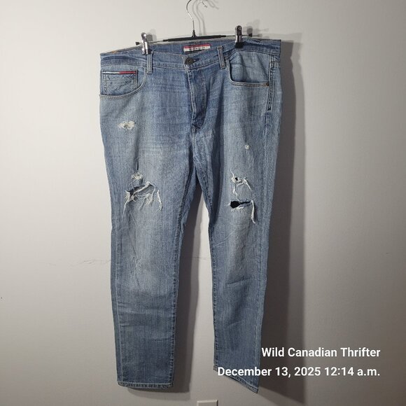 Tommy Hilfiger 36x30 Distressed Light Blue Denim Jeans Cotton - Picture 1 of 6